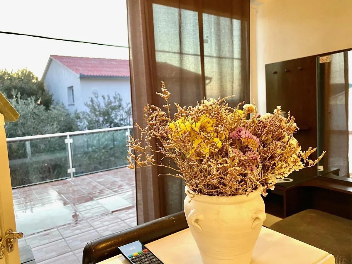 Classic Guest House Keko Rab Barbat na Rabu 3*,