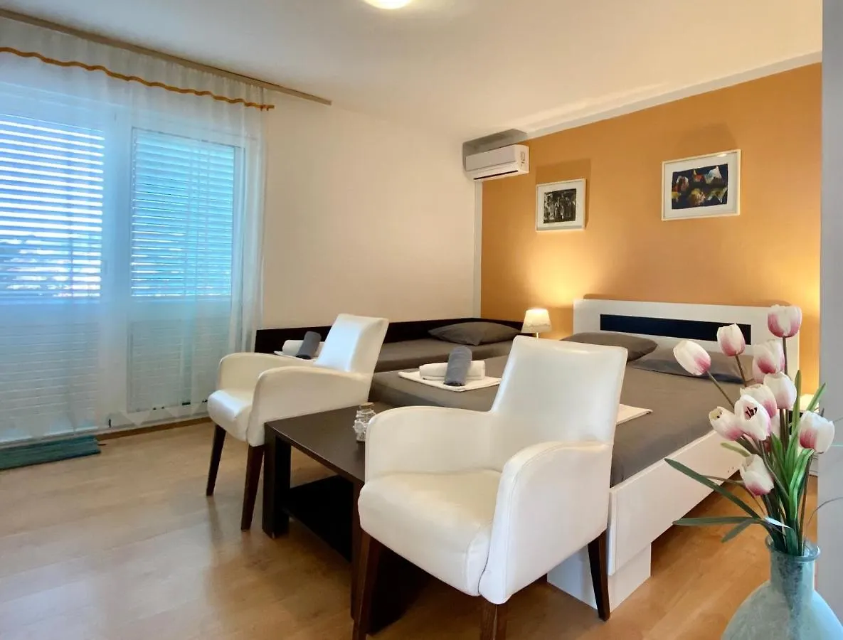 Classic Guest House Keko Rab Barbat na Rabu 3*,  Κροατία