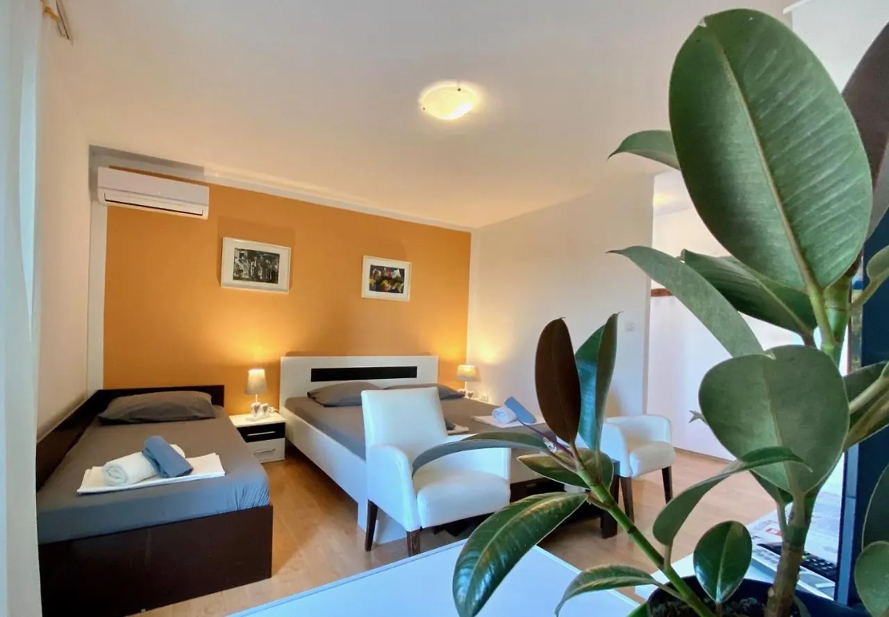 Classic Guest House Keko Rab Barbat na Rabu
